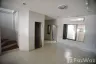 3 Bedroom Townhouse for sale in Baan Klang Muang Ratchada - Mengjai, Wang Thonglang, Bangkok near MRT Huai Khwang