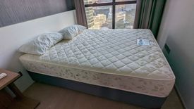 2 Bedroom Condo for rent in Si Phraya, Bangkok near MRT Sam Yan