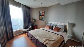 1 Bedroom Condo for sale in Condo Menam residences, Wat Phraya Krai, Bangkok