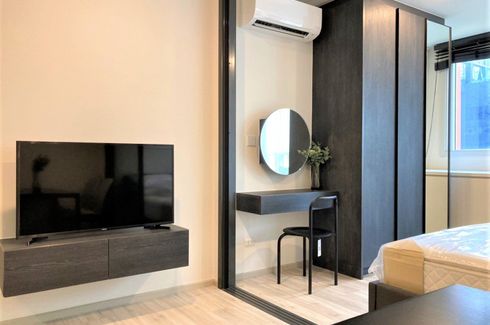 1 Bedroom Condo for rent in XT Huaikhwang, Din Daeng, Bangkok near MRT Huai Khwang