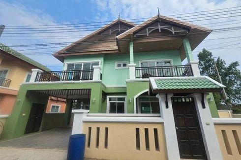 3 Bedroom House for sale in Na Kluea, Chonburi