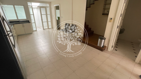 4 Bedroom Townhouse for sale in Baan Klang Krung British Town Thonglor, Khlong Tan Nuea, Bangkok