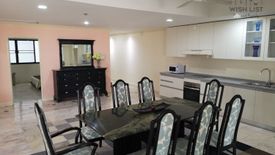 2 Bedroom Condo for rent in Kiarti Thanee City Mansion, Khlong Toei Nuea, Bangkok near BTS Asoke