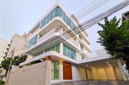 5 Bedroom House for sale in Suan Luang, Bangkok near BTS On Nut