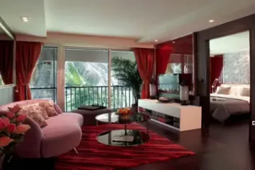 1 Bedroom Condo for sale in Chom Phon, Bangkok near BTS Ladphrao Intersection