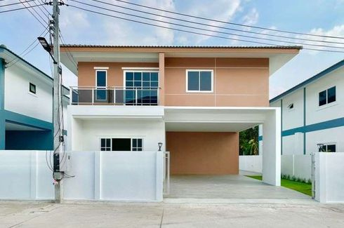 4 Bedroom House for sale in Nong Chom, Chiang Mai