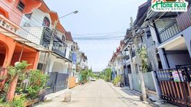 3 Bedroom Townhouse for sale in Baan Panthong 3, Anusawari, Bangkok near MRT Lat Pla Khao