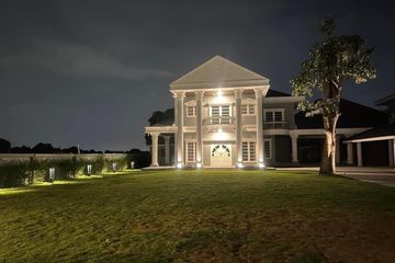 4 Bedroom House for sale in Bang Na, Bangkok