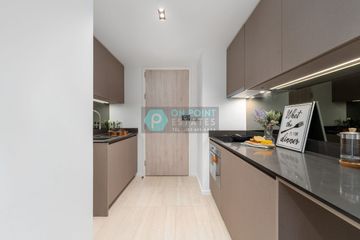 2 Bedroom Condo for sale in Langsuan, Bangkok near BTS Chit Lom