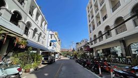 3 Bedroom Commercial for sale in Apartment on Nice Location near South Pattaya Beach, Nong Prue, Chonburi