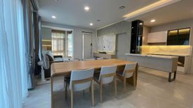 4 Bedroom House for rent in Dokmai, Bangkok