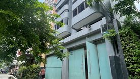 6 Bedroom Commercial for rent in Khlong Tan Nuea, Bangkok near BTS Ekkamai