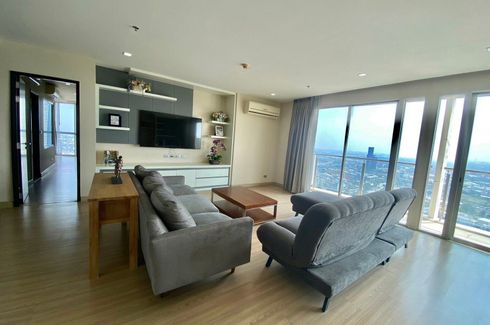 3 Bedroom Condo for rent in Sky Walk Condominium, Phra Khanong Nuea, Bangkok near BTS Phra Khanong