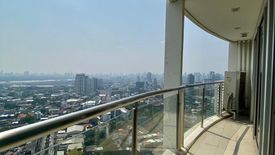 3 Bedroom Condo for rent in Sky Walk Condominium, Phra Khanong Nuea, Bangkok near BTS Phra Khanong