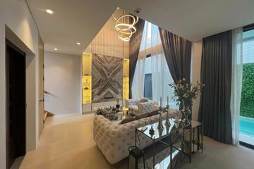 4 Bedroom House for sale in The Urban Reserve Rama 9-Motorway, Suan Luang, Bangkok