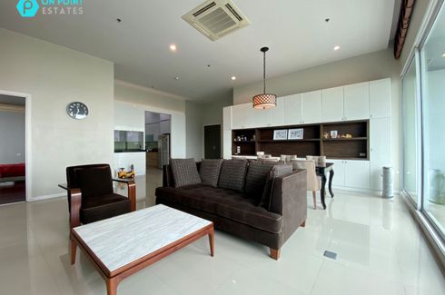 3 Bedroom Condo for rent in Circle Condominium, Makkasan, Bangkok near Airport Rail Link Makkasan