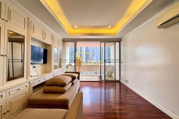 3 Bedroom Condo for rent in Newton Tower, Khlong Toei, Bangkok near BTS Nana