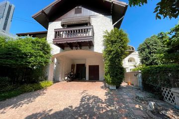 3 Bedroom House for rent in Phra Khanong Nuea, Bangkok near BTS On Nut
