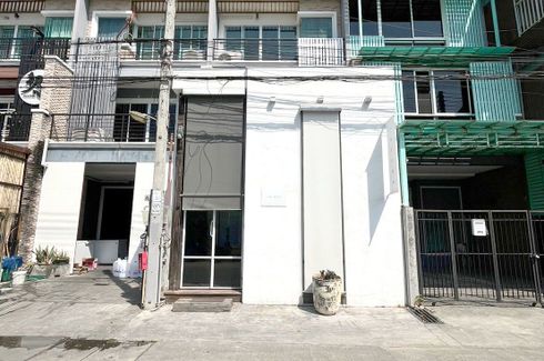 3 Bedroom Townhouse for sale in Suthep, Chiang Mai