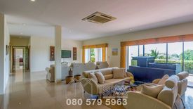 3 Bedroom Condo for sale in Cha am, Phetchaburi