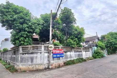 3 Bedroom House for sale in Wat Tha Phra, Bangkok near MRT Charan 13