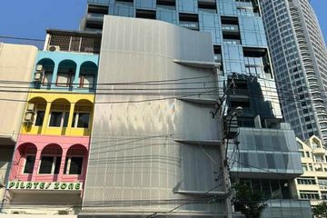 Commercial for rent in Khlong Toei Nuea, Bangkok near BTS Ploen Chit