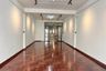 3 Bedroom Townhouse for rent in Khlong Tan Nuea, Bangkok