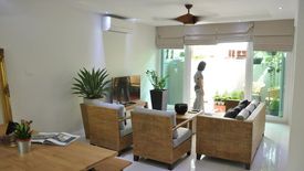 3 Bedroom Townhouse for Sale or Rent in Khlong Tan Nuea, Bangkok