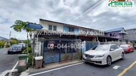 2 Bedroom Townhouse for sale in Rattanathibet Village, Bang Rak Phatthana, Nonthaburi near MRT Talad Bang Yai