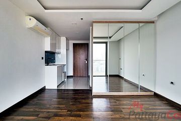 Condo for sale in The Peak Towers, Nong Prue, Chonburi