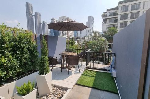 3 Bedroom Townhouse for rent in Khlong Tan Nuea, Bangkok