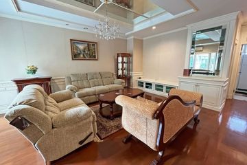 4 Bedroom House for rent in Wat Phraya Krai, Bangkok