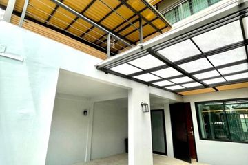 4 Bedroom House for rent in Khlong Tan Nuea, Bangkok
