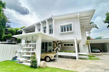 3 Bedroom House for rent in Sam Sen Nai, Bangkok near BTS Ari