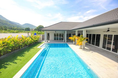 4 Bedroom Villa for sale in Nong Kae, Prachuap Khiri Khan