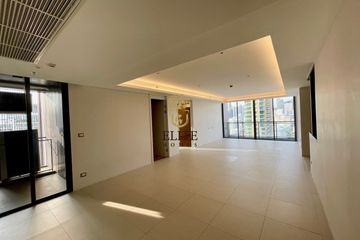3 Bedroom Condo for sale in Khlong Toei Nuea, Bangkok near MRT Sukhumvit