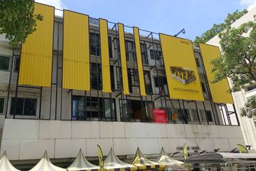 Commercial for rent in Lumpini, Bangkok near BTS Chit Lom