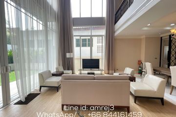 3 Bedroom Townhouse for rent in Khlong Tan Nuea, Bangkok