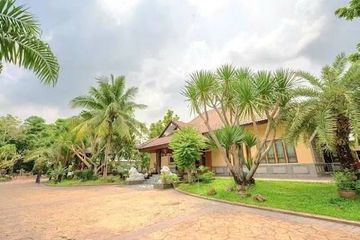 3 Bedroom Townhouse for sale in Na Jomtien, Chonburi