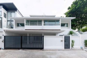 4 Bedroom House for sale in Khlong Toei Nuea, Bangkok near BTS Nana