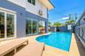 5 Bedroom Villa for rent in Nong Prue, Chonburi