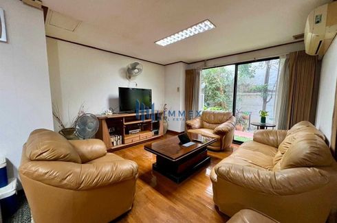 2 Bedroom Condo for sale in Sampoom Garden, Silom, Bangkok near BTS Saint Louis