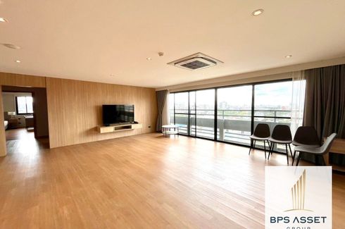 3 Bedroom Apartment for rent in Phra Khanong Nuea, Bangkok near BTS Ekkamai