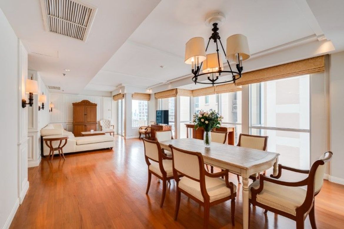 Pathum Wan, Bangkok - Photo 2