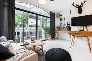 4 Bedroom House for rent in Khlong Tan Nuea, Bangkok