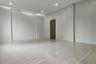 5 Bedroom Commercial for rent in Khlong Tan Nuea, Bangkok