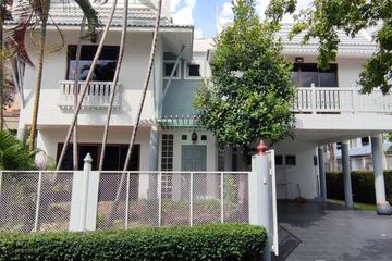 3 Bedroom House for rent in Thung Wat Don, Bangkok near BTS Sueksa Witthaya