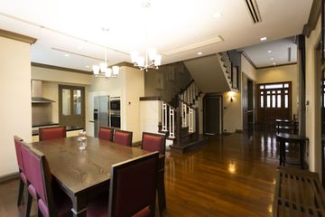 4 Bedroom House for rent in Phra Khanong Nuea, Bangkok near BTS Phra Khanong