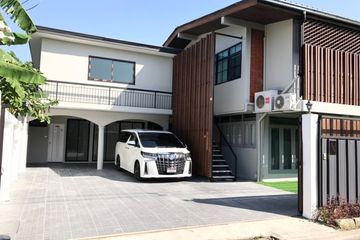 6 Bedroom House for rent in Khlong Chan, Bangkok near MRT Bang Kapi