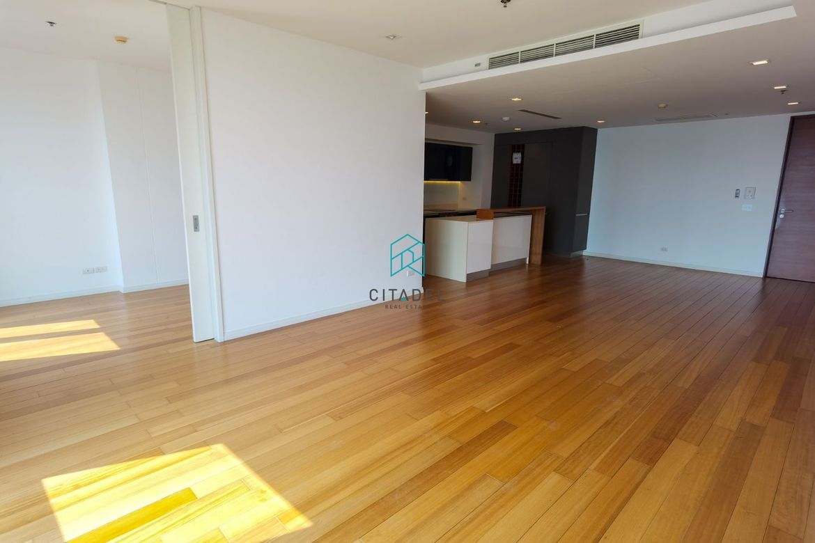 Khlong San, Bangkok - Photo 1